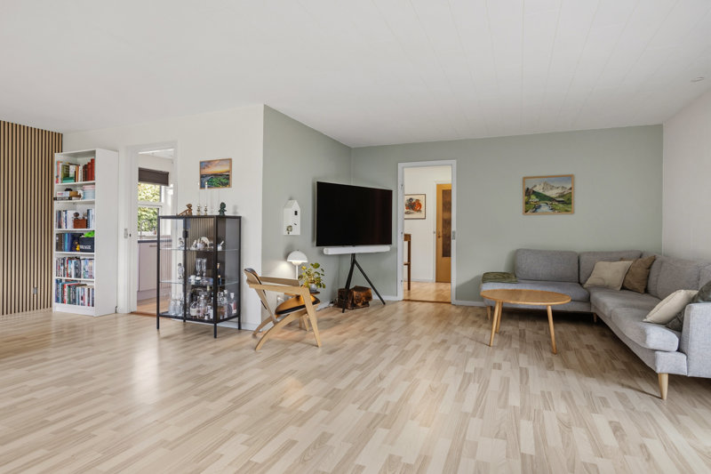 Property image number 8