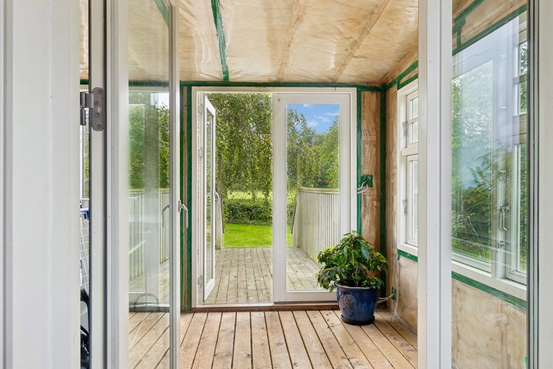 toggle-gallery-image
