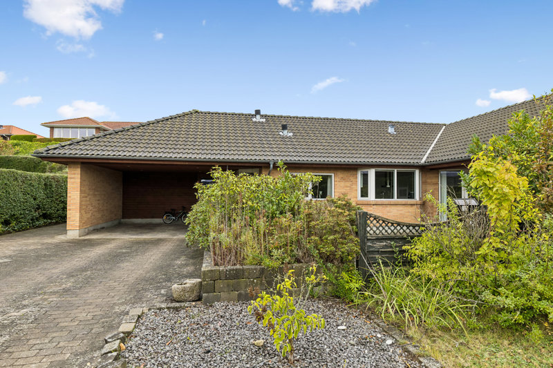 Property image number 2