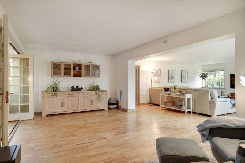 Property image number 8