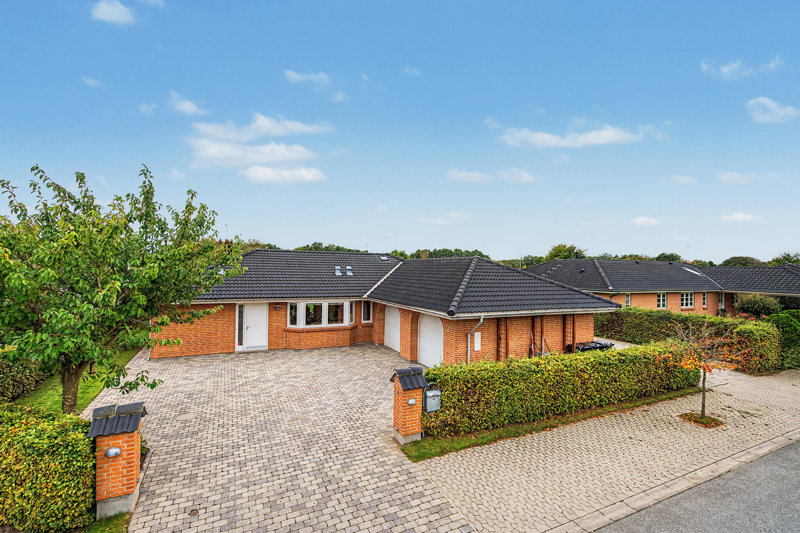 Property image number 1