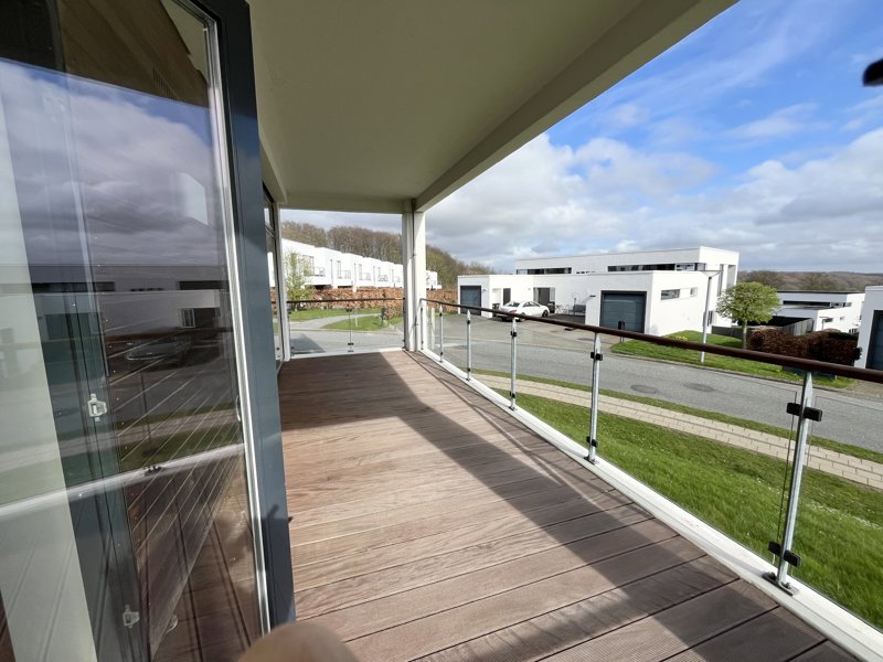 Property image number 2