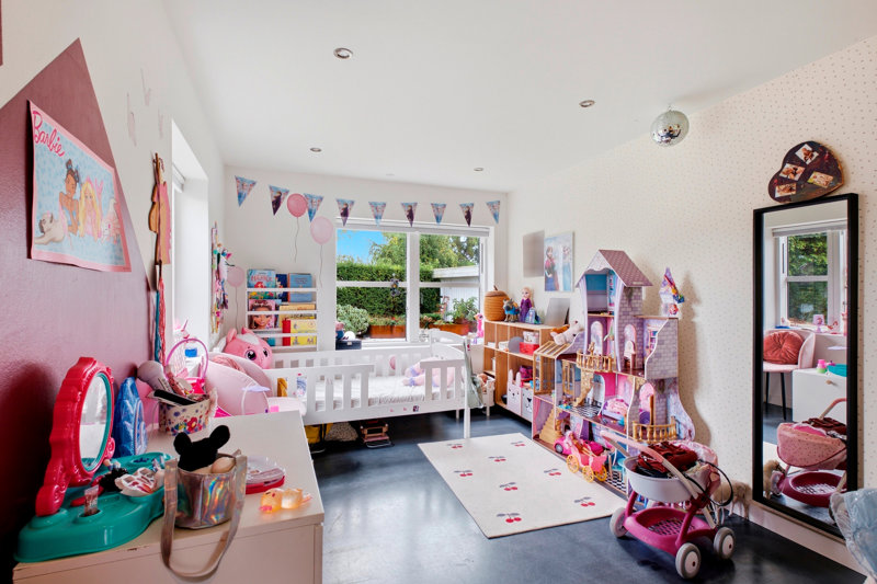 toggle-gallery-image