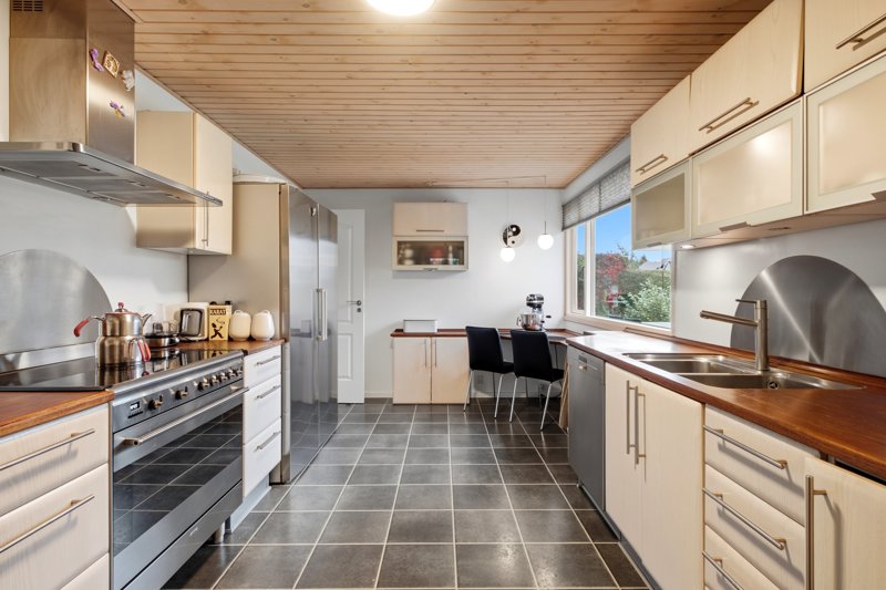 Property image number 2