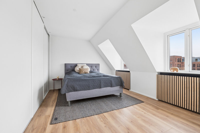 toggle-gallery-image