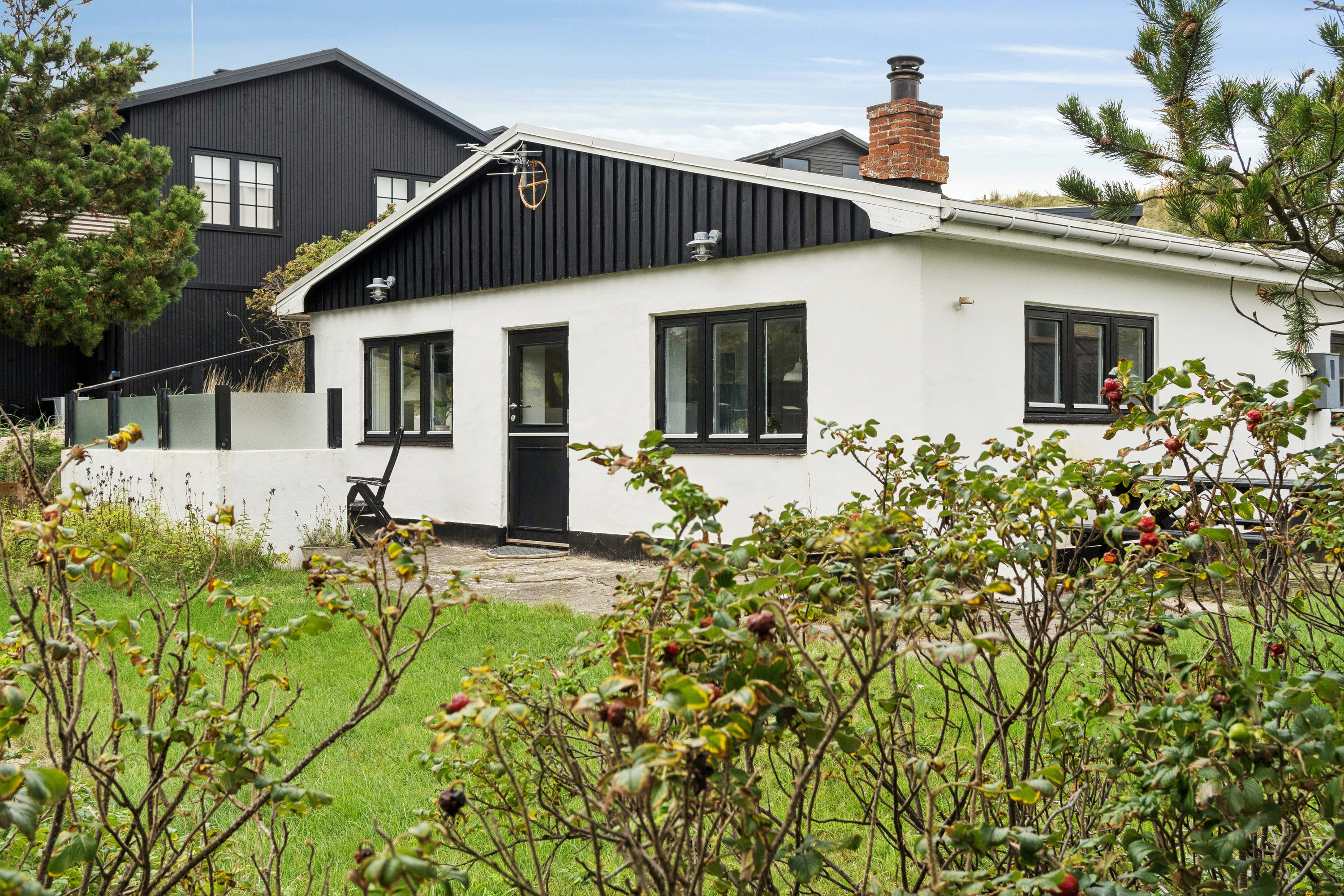 Māja, 60 m², zeme 533 m²
