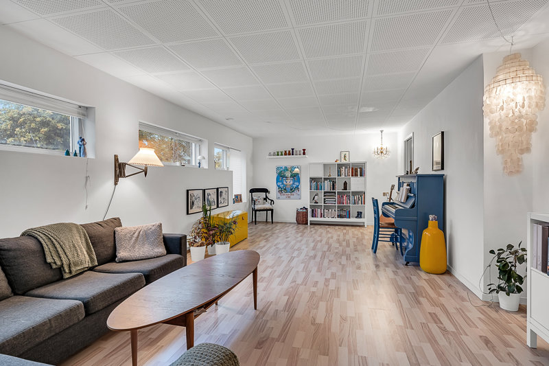 Property image number 8
