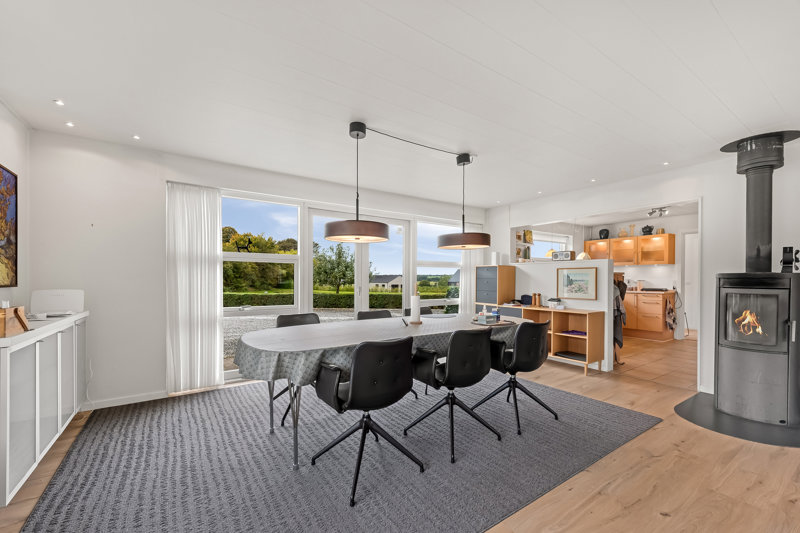 Property image number 8