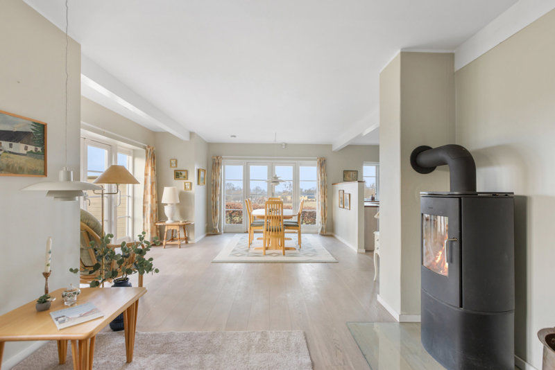 Property image number 6