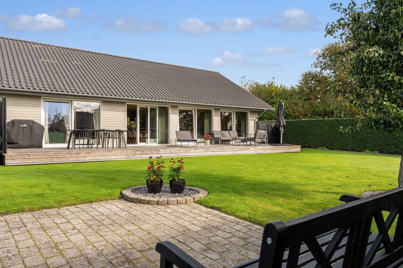 Property image number 2