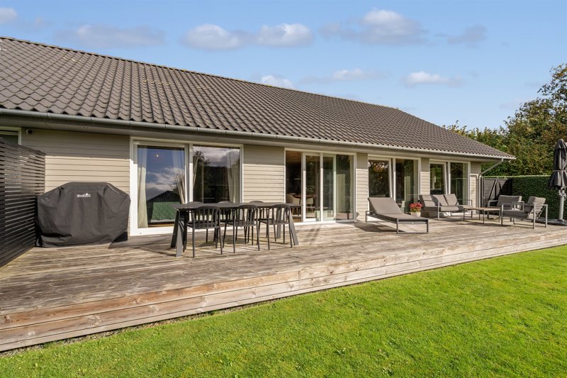 Property image number 3