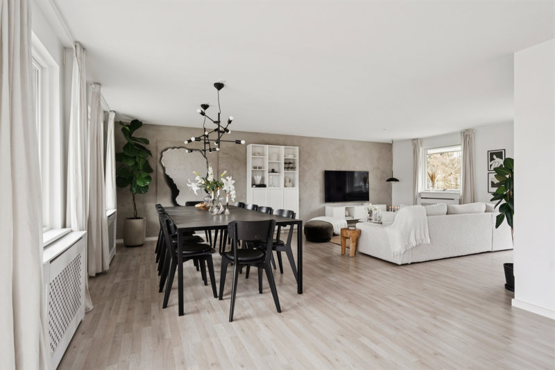 Property image number 2