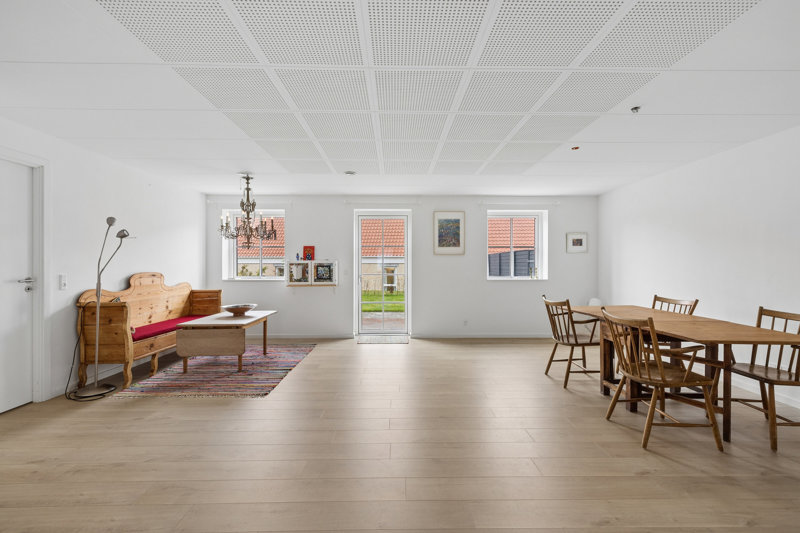 Property image number 8
