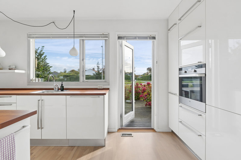 Property image number 2