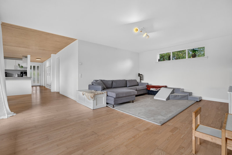 Property image number 8