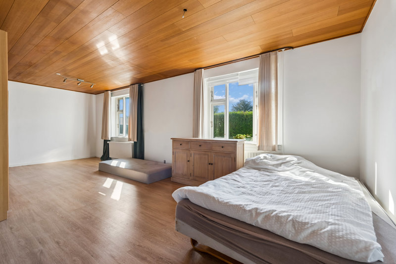Property image number 2