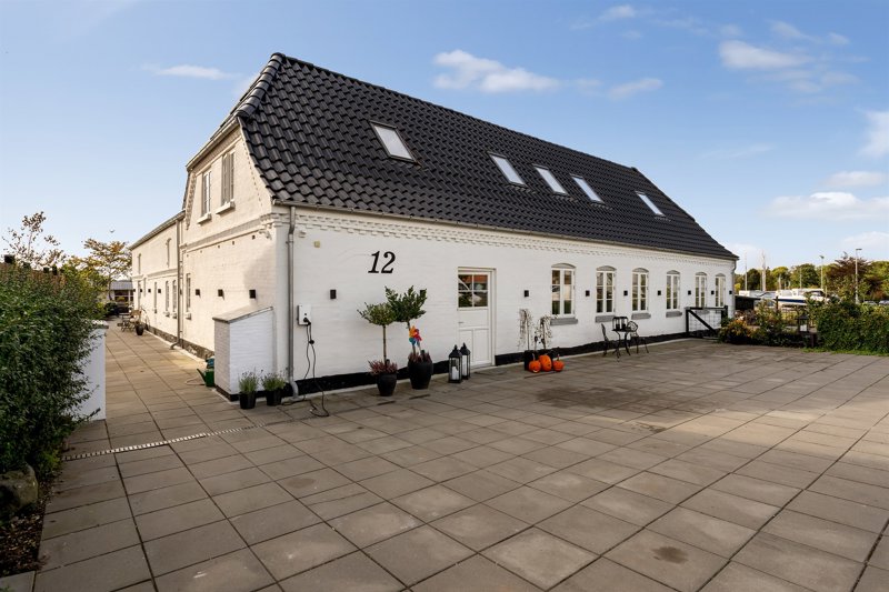 Property image number 2