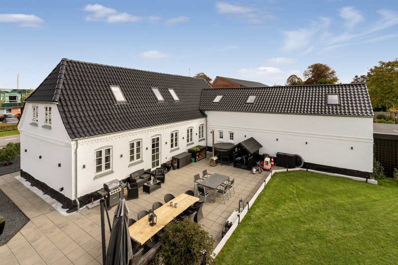 Property image number 1