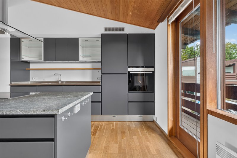 Property image number 6