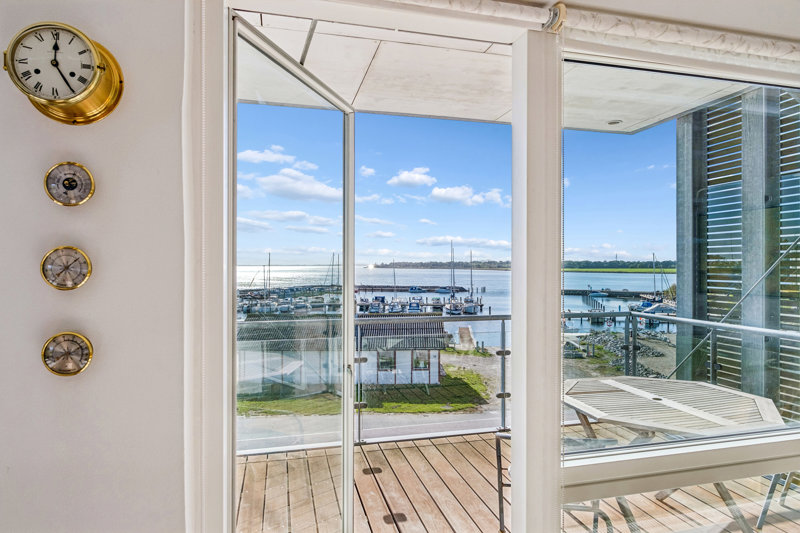 Property image number 2