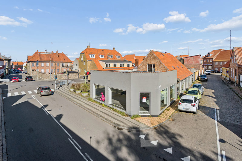 Property image number 2