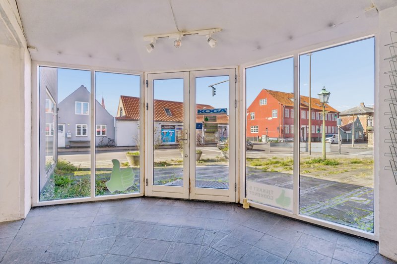 Property image number 3