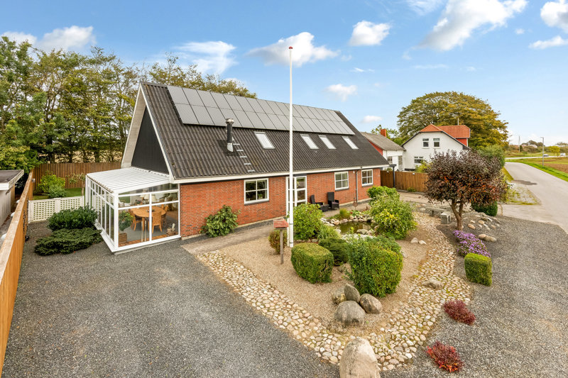 Property image number 2