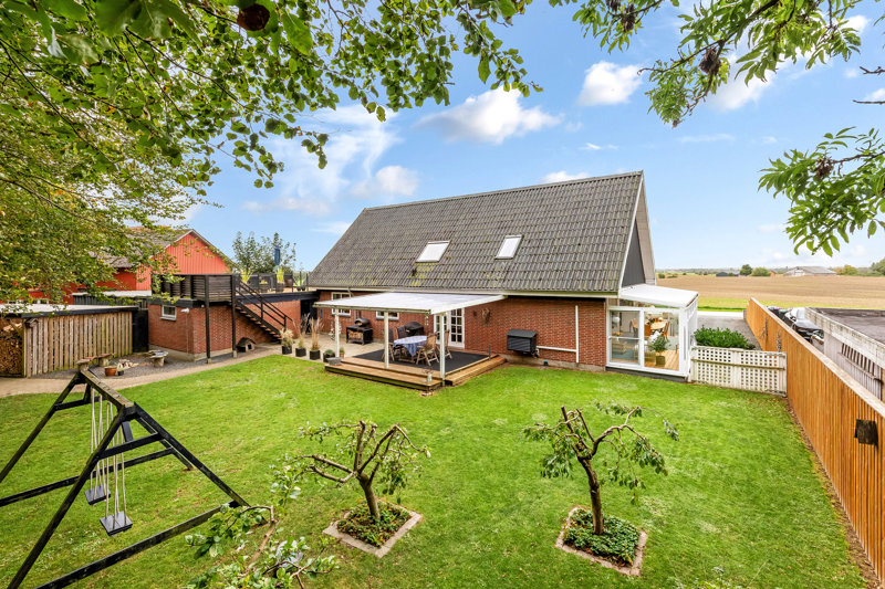 Property image number 3