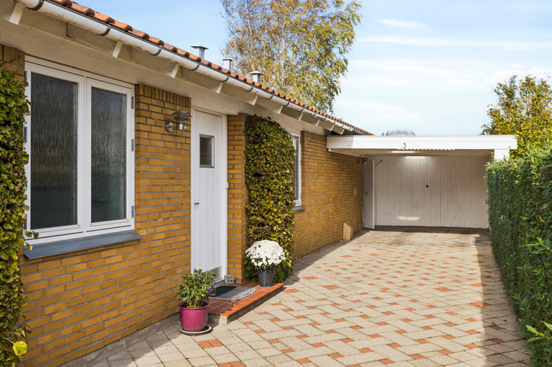 Property image number 2