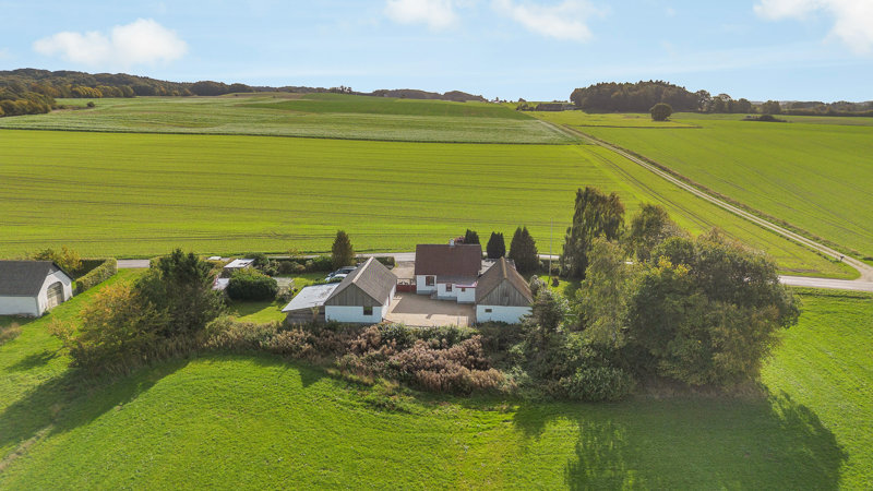 Property image number 2