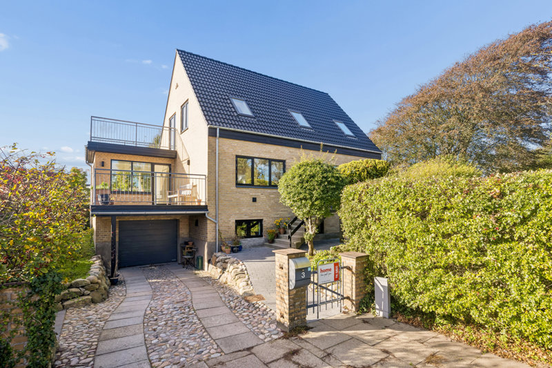 Property image number 3