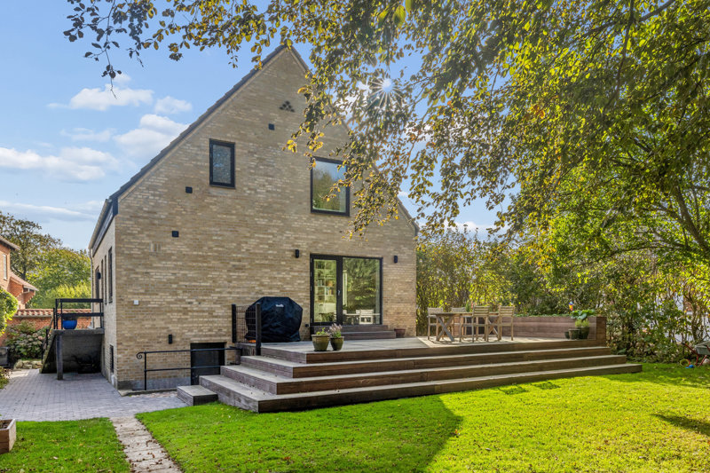 Property image number 2