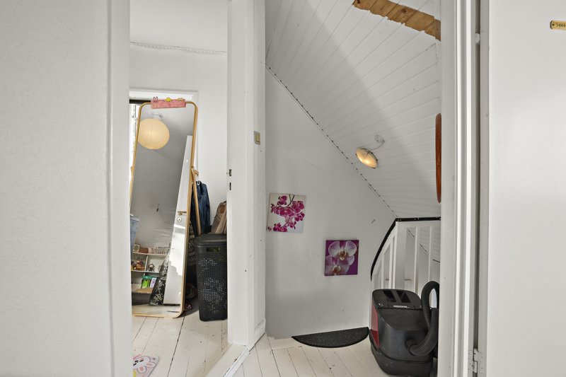 toggle-gallery-image