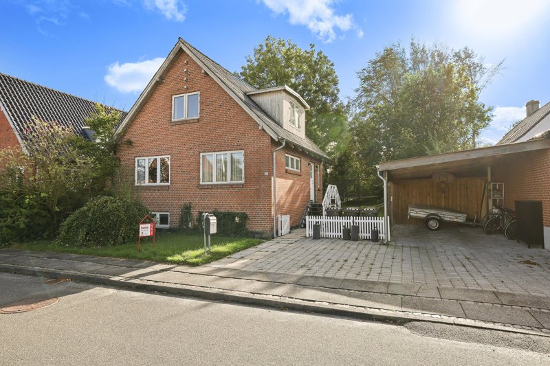 Property image number 1