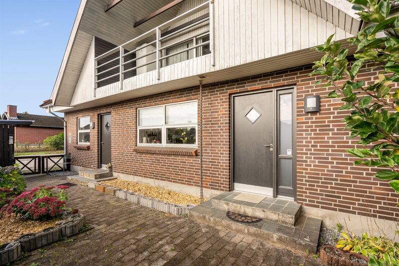 Property image number 2
