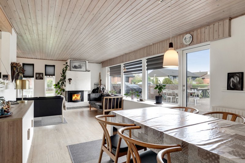 Property image number 6