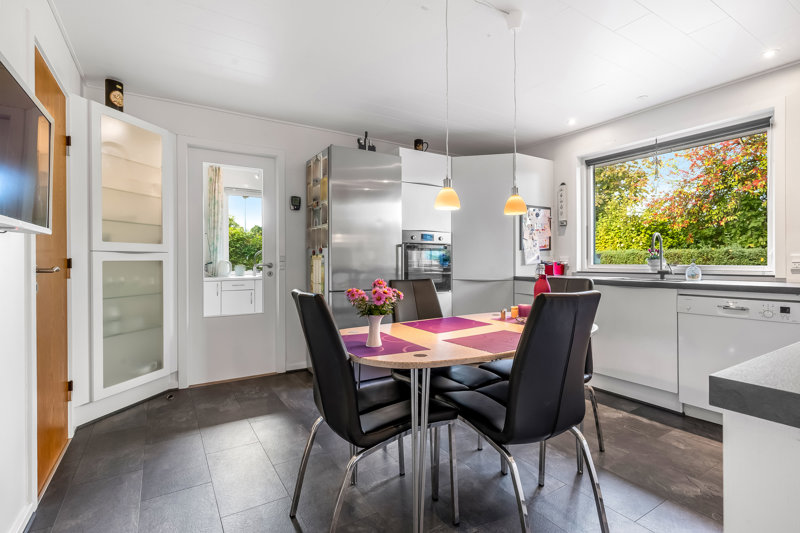 Property image number 6