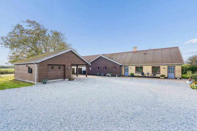Property image number 1