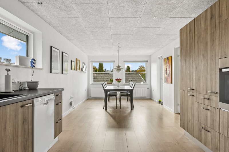 Property image number 6