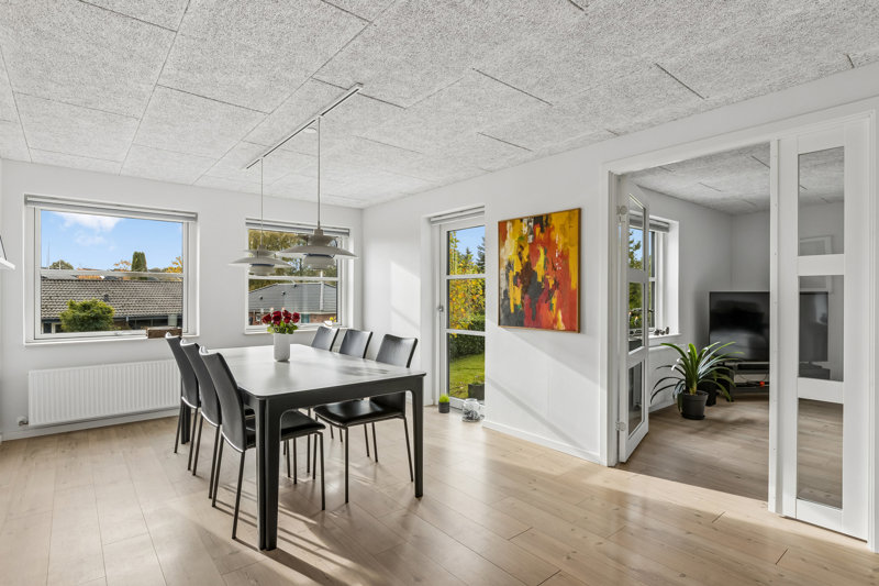 Property image number 8