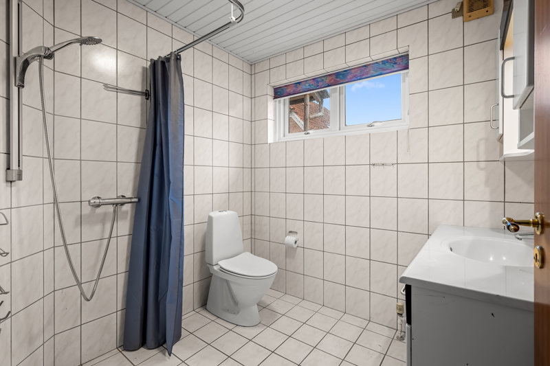 Property image number 8