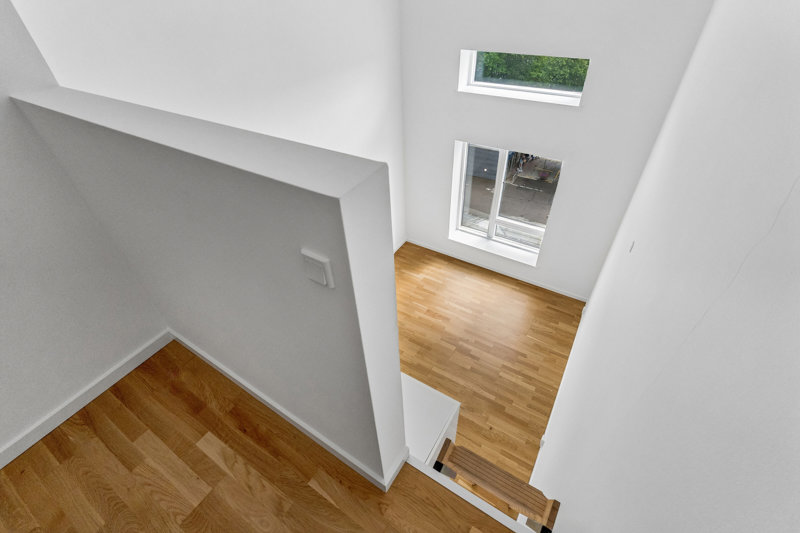 toggle-gallery-image