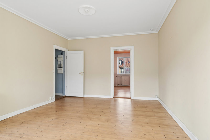 Property image number 3