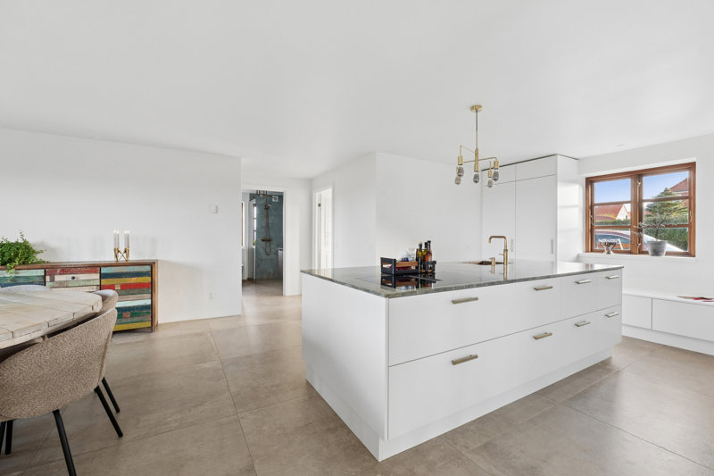 Property image number 6