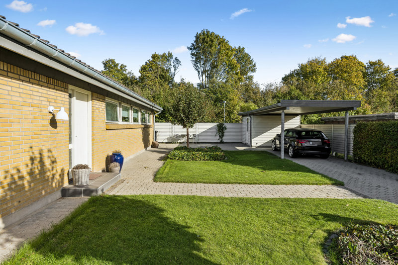 Property image number 2