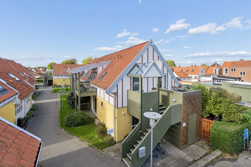 Property image number 2