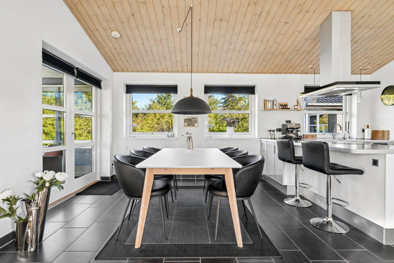 Property image number 6