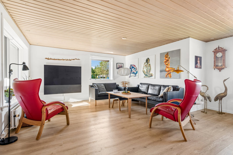 Property image number 8
