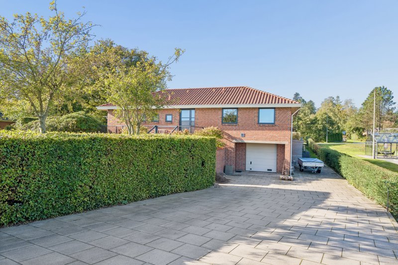 Property image number 2