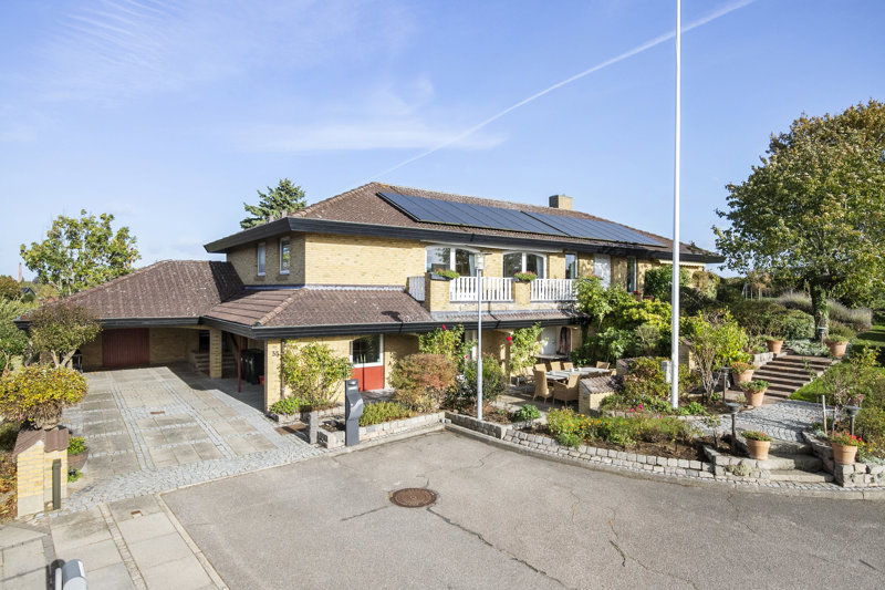 Property image number 1